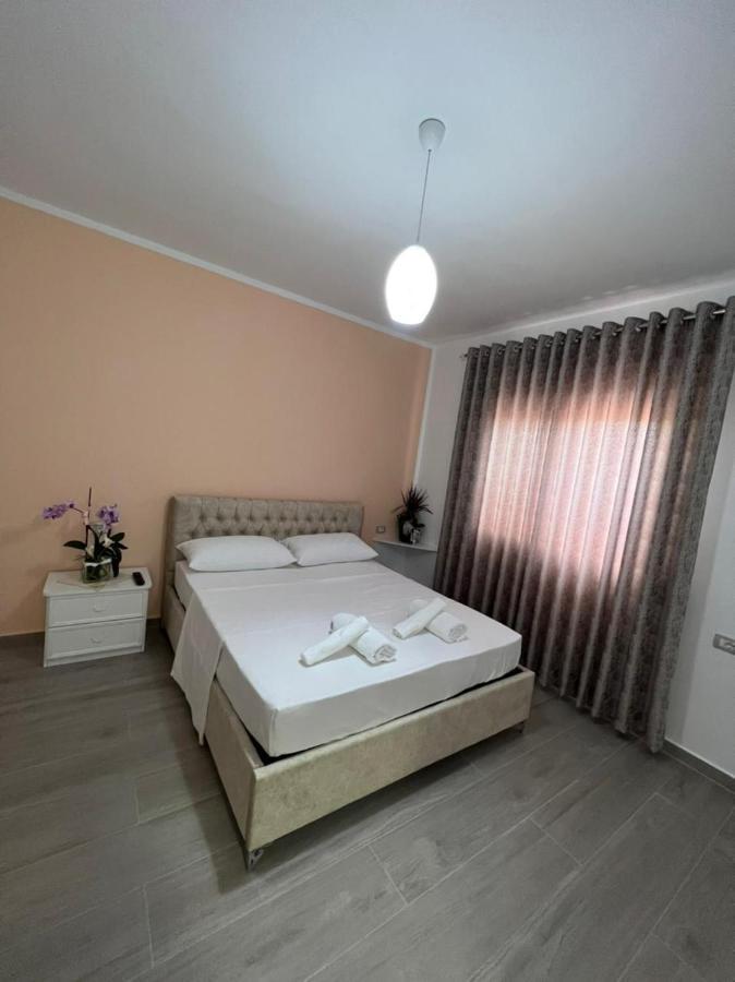 Fiori Rooms วญอเรอ ภายนอก รูปภาพ