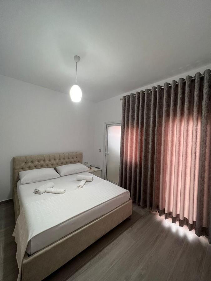 Fiori Rooms วญอเรอ ภายนอก รูปภาพ